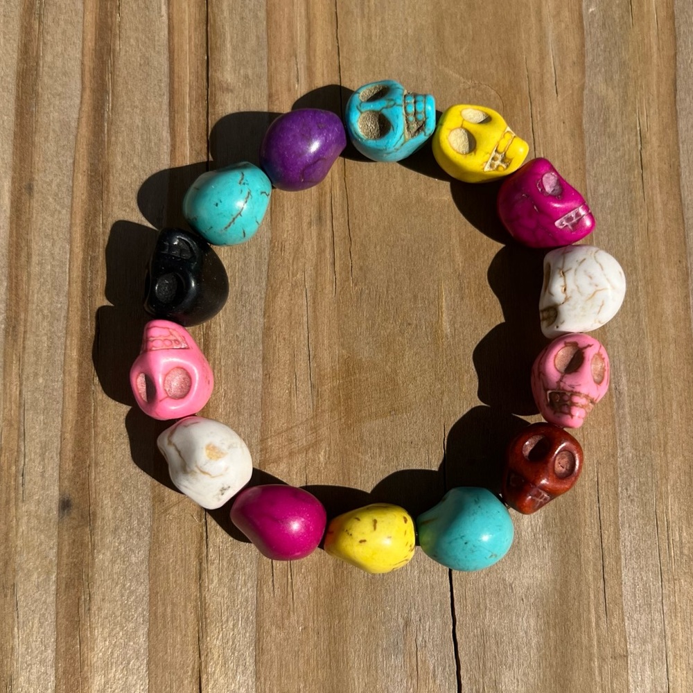 - Mexican Skull Cool Tones Multicolored Bracelet! NEW!